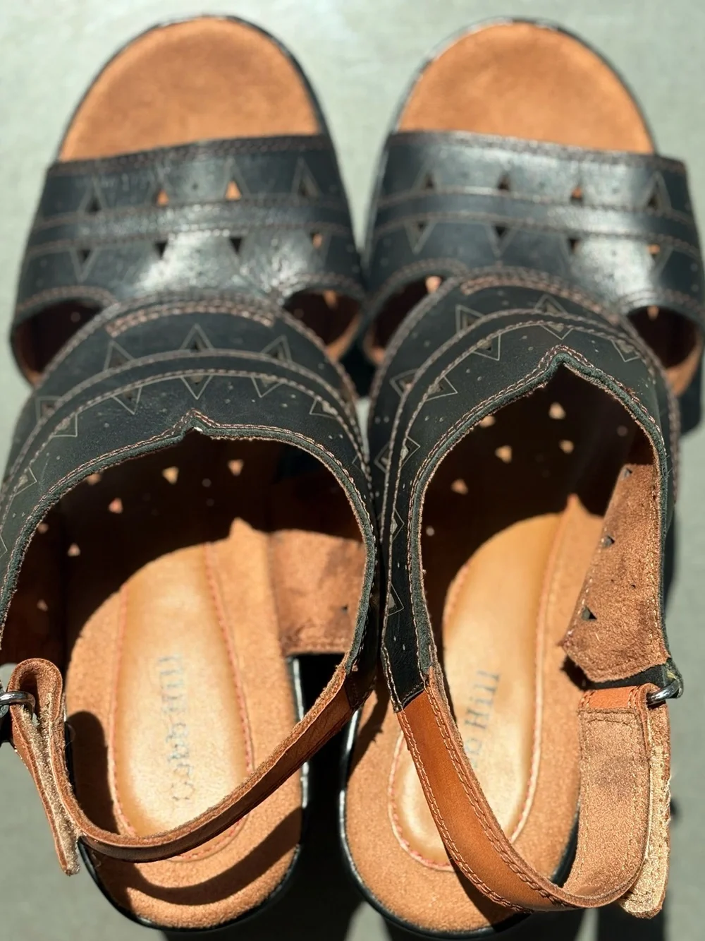 Cobb Hill Janna Perf Slingback Leather Wedge Sandals - Black- size 8